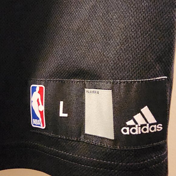 Los Angeles Lakers black Adidas size L jersey. NWT. - Picture 8 of 10